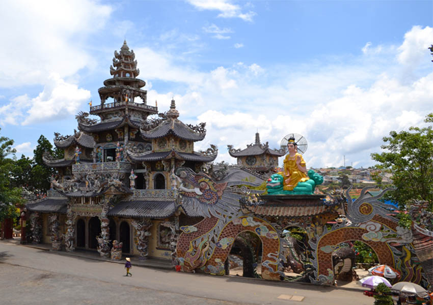 Linh-Phuoc-Pagoda-6