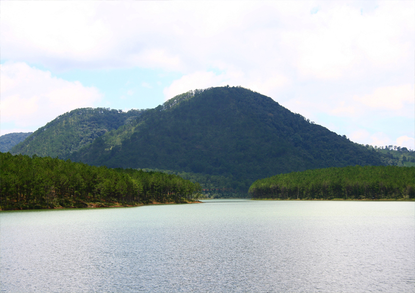 Tuyen-lam-lake-3