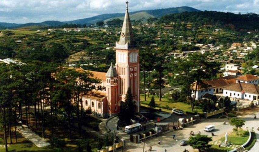 dalat-cathedral